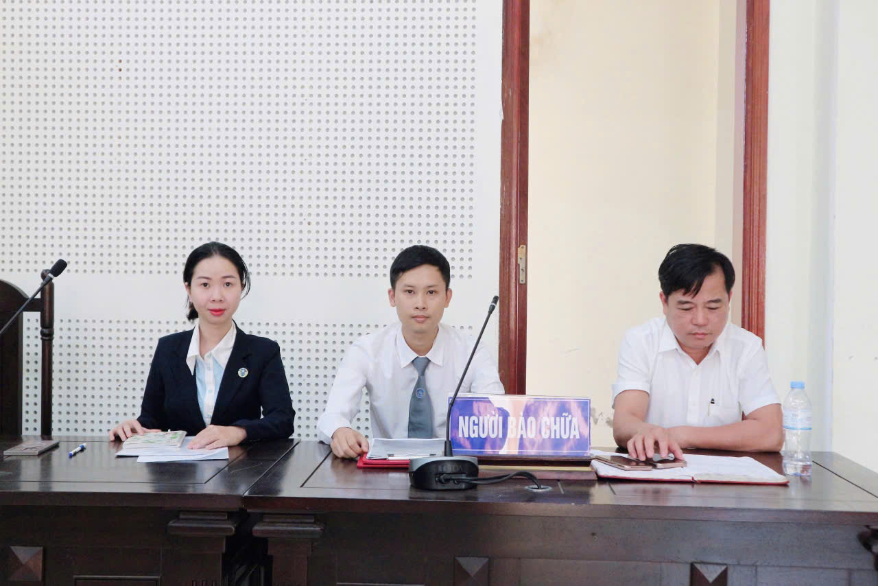Hình ảnh Luật sư tham gia các phiên tòa Hình sự