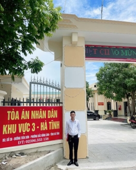 Hình ảnh luật sư làm việc tại Tòa án nhân dân khu vực 3 - Hà Tĩnh