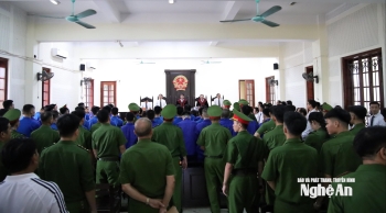 Nghệ An xét xử 48 bị cáo trong đường dây lừa đảo trên không gian mạng, chiếm đoạt hơn 71 tỷ đồng